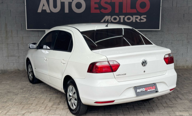 VW - VolksWagen VOYAGE 1.0/1.0 City Mi Total Flex 8V 4p 2014 Flex-2