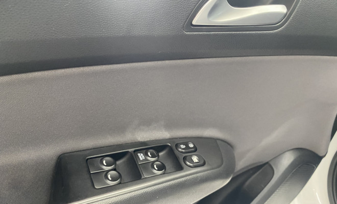 Hyundai HB20S C.Style/C.Plus1.6 Flex 16V Aut. 4p 2019 Flex-9