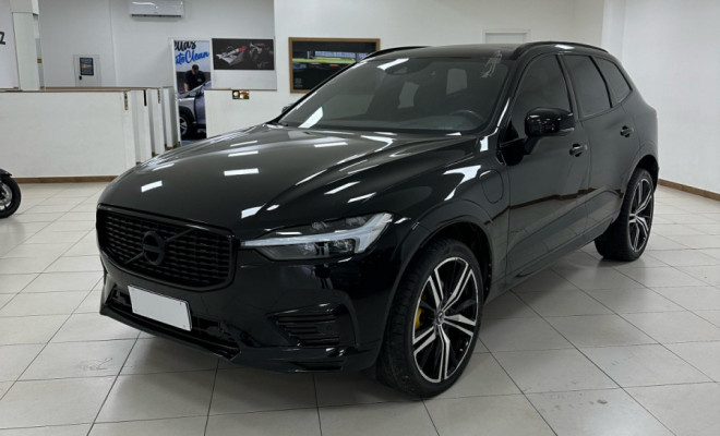 Volvo XC 60 T-8 R-DESIGN 2.0 (Híbrido) 2021 Flex-1