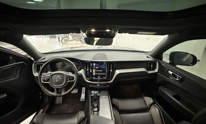 Volvo XC 60 T-8 R-DESIGN 2.0 (Híbrido) 2021 Flex-10