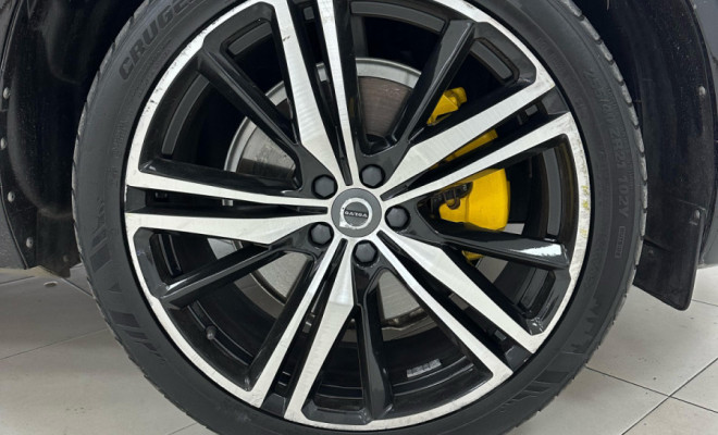 Volvo XC 60 T-8 R-DESIGN 2.0 (Híbrido) 2021 Flex-6