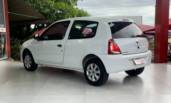 Renault Clio Authentique 1.0/1.0 Hi-Power 16V 3p 2014 Flex-4