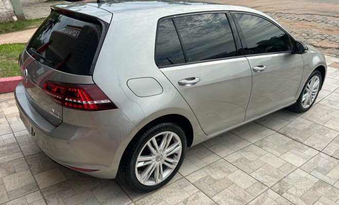 VW - VolksWagen Golf Highline 1.4 TSI 140cv Aut. 2015 Flex-8