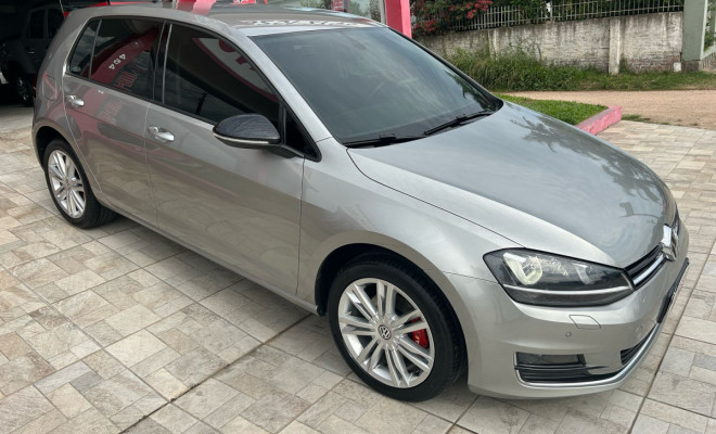 VW - VolksWagen Golf Highline 1.4 TSI 140cv Aut. 2015 Flex-6