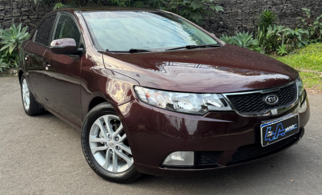 Kia Motors Cerato 1.6 16V Aut. 2011 Gasolina-3