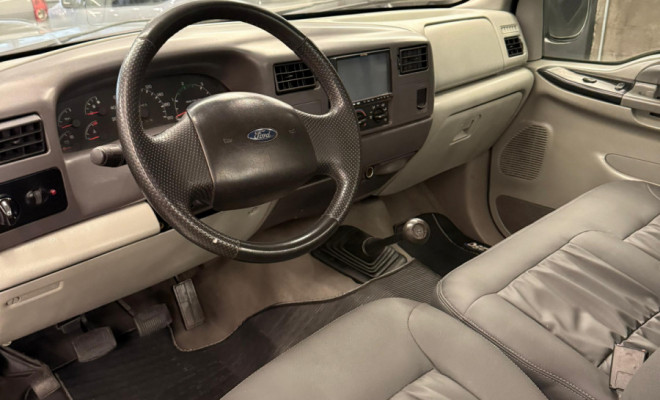 Ford F-250 XL 4.2 Turbo Diesel 2002 Diesel-3