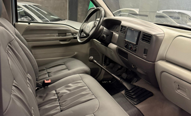 Ford F-250 XL 4.2 Turbo Diesel 2002 Diesel-4