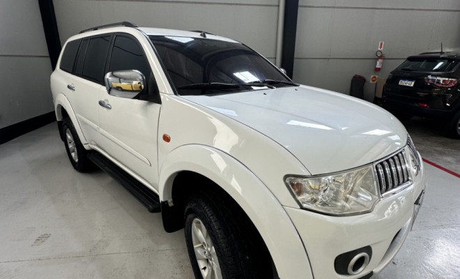 Mitsubishi Pajero DAKAR 3.2 4x4 T.I. Dies. 5p Mec. 2012 Diesel-2