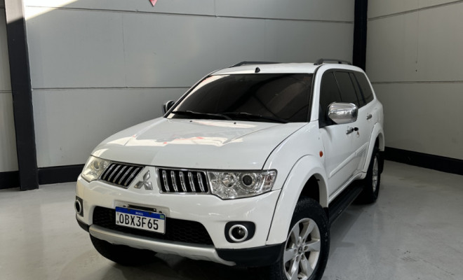 Mitsubishi Pajero DAKAR 3.2 4x4 T.I. Dies. 5p Mec. 2012 Diesel-1