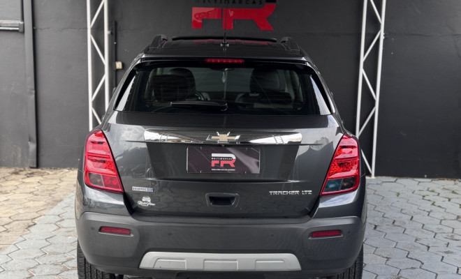 GM - Chevrolet TRACKER LTZ 1.8 16V Flex 4x2 Aut. 2015 Flex-2