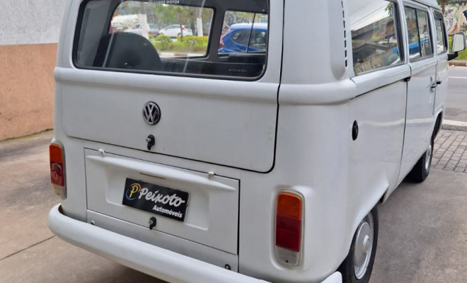 VW - VolksWagen Kombi Standard/ Luxo/ Série Prata 2000 Gasolina-2
