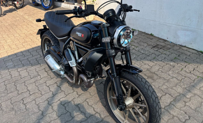 DUCATI SCRAMBLER ICON 800cc 2023 Flex