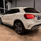 Mercedes-Benz GLA 250 Enduro 2.0 TB 16V 211cv Aut. 2016 Gasolina-4