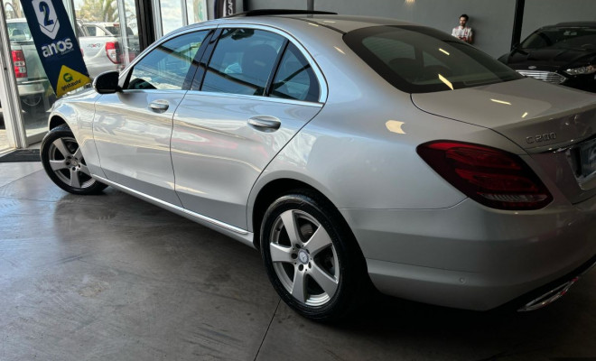 Mercedes-Benz C-200 Avantgarde 2.0 TB 16V 184cv Aut. 2016 Gasolina-2