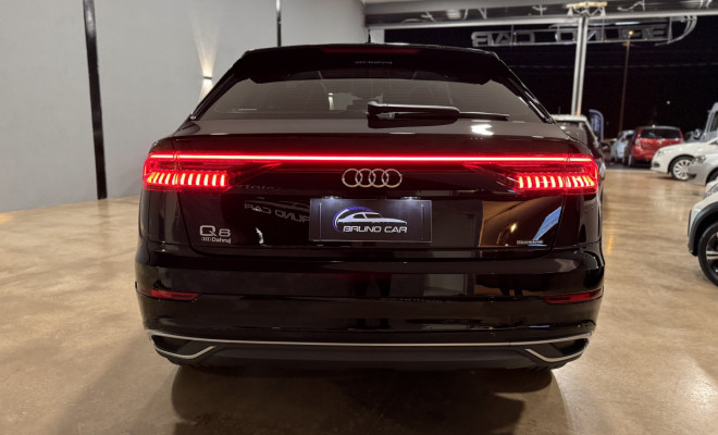 Audi Q8 Perf.Black 3.0 TFSI Quattro S-tronic 2022 Gasolina-3