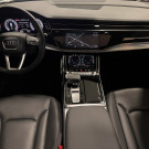 Audi Q8 Perf.Black 3.0 TFSI Quattro S-tronic 2022 Gasolina-8