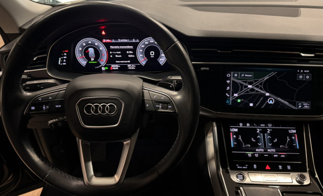Audi Q8 Perf.Black 3.0 TFSI Quattro S-tronic 2022 Gasolina-10