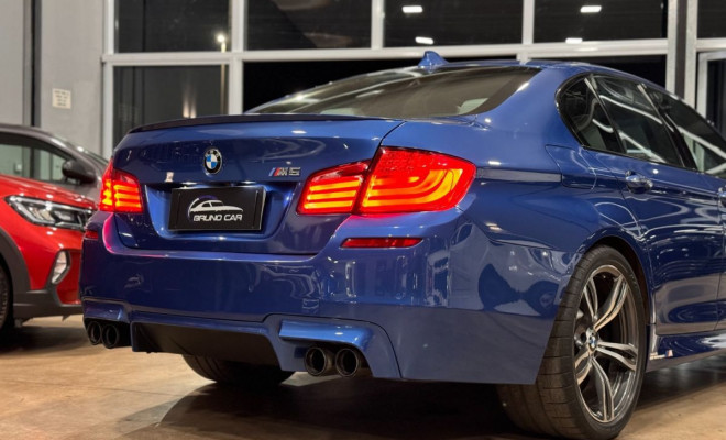 BMW M5 4.4 560cv Bi-Turbo Aut. 2012 Gasolina-4