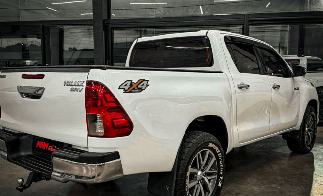 Toyota Hilux SRV 4x4 2.8 TDI Diesel Aut. 2019-2