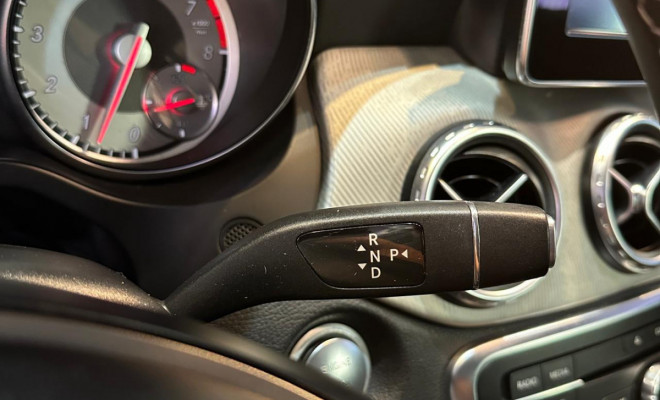 Mercedes-Benz GLA 200 Advance 1.6/1.6 TB 16V Flex Aut. 2016 Flex-13