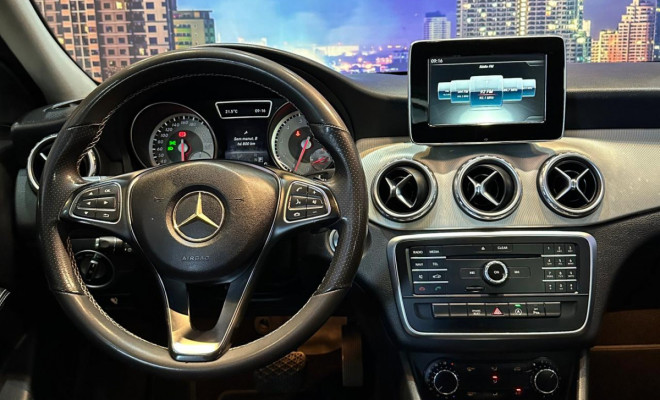Mercedes-Benz GLA 200 Advance 1.6/1.6 TB 16V Flex Aut. 2016 Flex-10