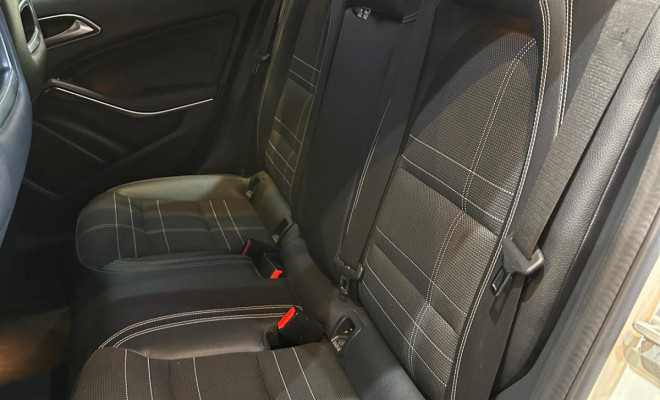 Mercedes-Benz GLA 200 Advance 1.6/1.6 TB 16V Flex Aut. 2016 Flex-12