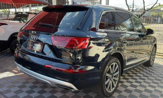 Audi Q7 3.0 V6 TFSI  Quat.Tip.5p/ Perf./Hib. 2017 Gasolina-1