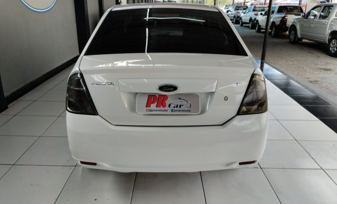 Ford Fiesta Sedan SE 1.6 8V Flex 4p 2014 Flex-4