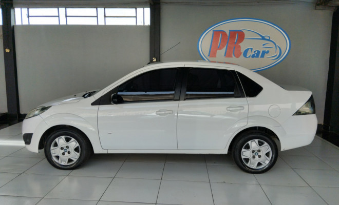 Ford Fiesta Sedan SE 1.6 8V Flex 4p 2014 Flex-6