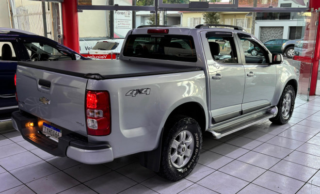 GM - Chevrolet S10 Pick-Up LT 2.8 TDI 4x2 CD Diesel Aut 2013 Diesel-2