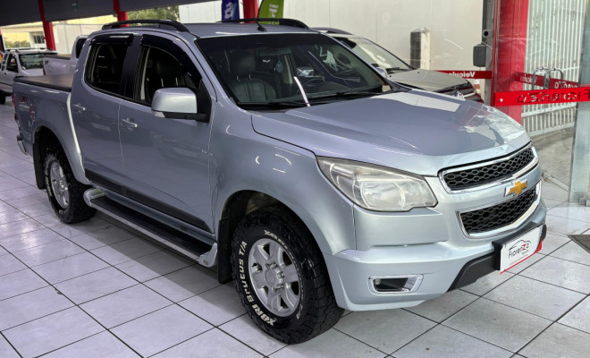GM - Chevrolet S10 Pick-Up LT 2.8 TDI 4x2 CD Diesel Aut 2013 Diesel-1