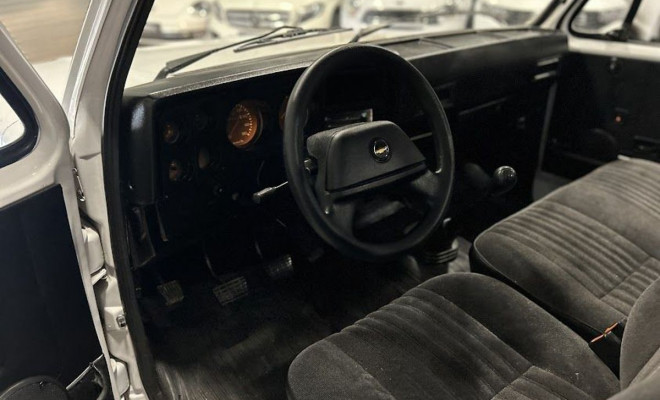 GM - Chevrolet C-20 Custom Std. CD 4.1 1992 Gasolina-12