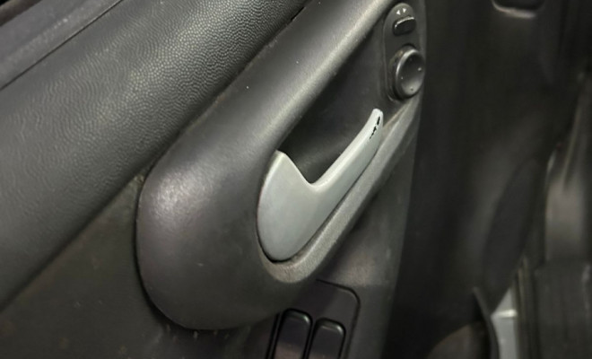 GM - Chevrolet Corsa Sed. Premium 1.4 8V ECONOFLEX 4p 2012 Flex-11
