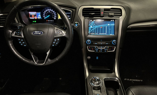 Ford Fusion SEL 2.0 Ecobo. 16V 248cv Aut. 2018 Gasolina-9