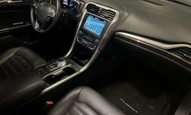 Ford Fusion SEL 2.0 Ecobo. 16V 248cv Aut. 2018 Gasolina-8