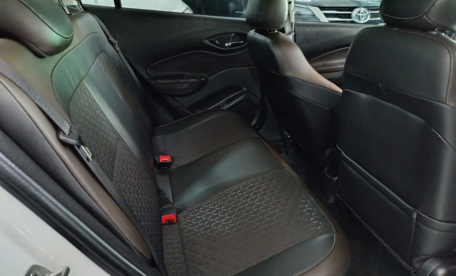 GM - Chevrolet PRISMA Sed. LTZ 1.4 8V FlexPower 4p Aut. 2018 Flex-8