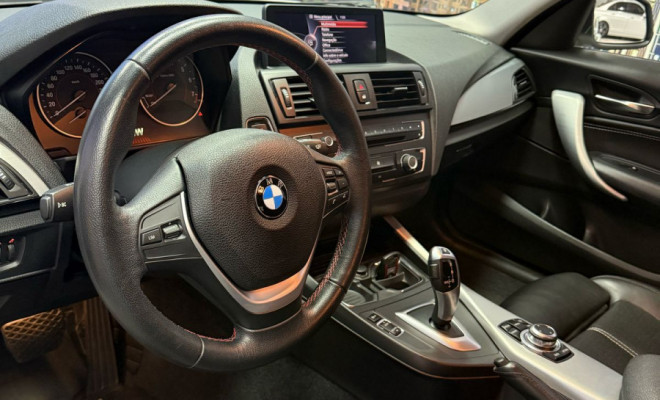 BMW 118iA/ Urban/Sport 1.6 TB 16V 170cv 5p 2014 Gasolina-6