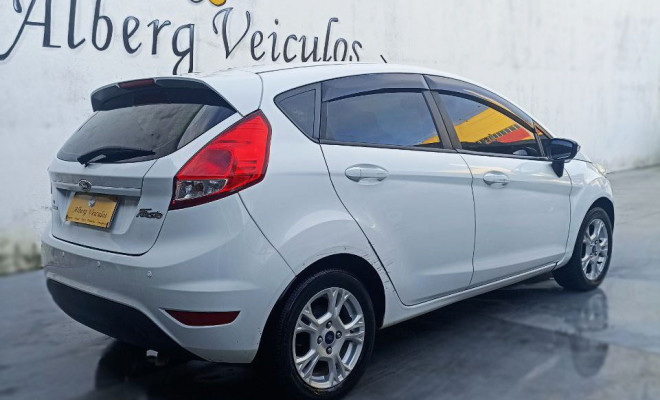 Ford Fiesta 1.6 16V Flex Aut. 5p 2014 Flex-2