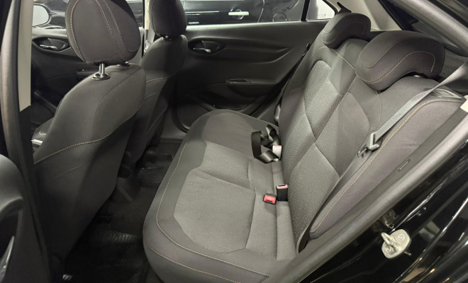 GM - Chevrolet ONIX HATCH LTZ 1.4 8V FlexPower 5p Mec. 2015 Flex-5