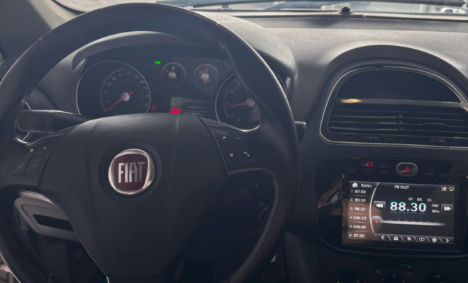 Fiat Punto ATTRACTIVE 1.4 Fire Flex 8V 5p 2015 Flex-13