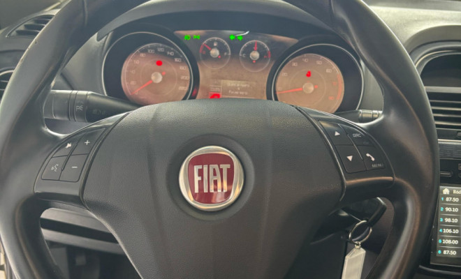 Fiat Punto ATTRACTIVE 1.4 Fire Flex 8V 5p 2015 Flex-10
