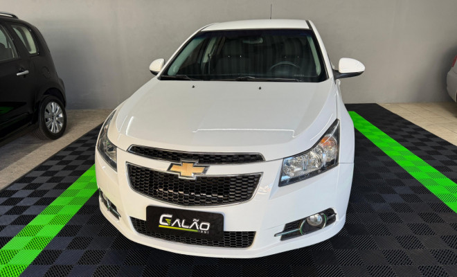 GM - Chevrolet CRUZE HB Sport LT 1.8 16V FlexP. 5p Mec 2014 Flex