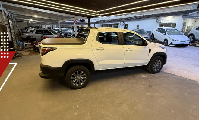 Fiat Strada Freedom 1.3 Flex 8V  CS Plus 2023 Flex-5