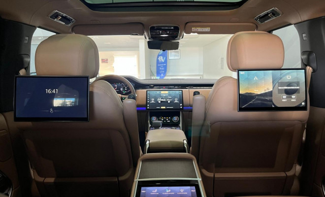 Land Rover Range Rover Autobio.3.0 I6 510cv (Híb.) 2023 Gasolina-9