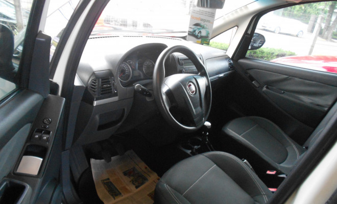 Fiat Idea ATTRACTIVE 1.4 Fire Flex 8V 5p 2011 Flex-6