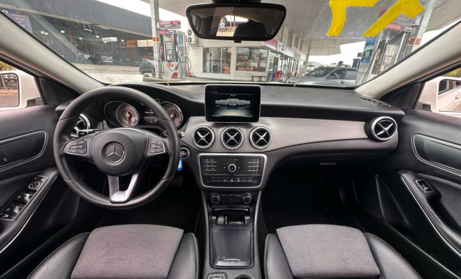 Mercedes-Benz GLA 200 Style 1.6 TB 16V/Flex Aut. 2017 Gasolina-3