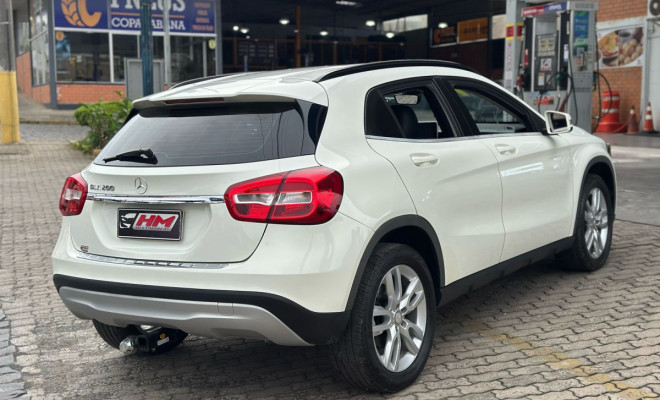 Mercedes-Benz GLA 200 Style 1.6 TB 16V/Flex Aut. 2017 Gasolina-2