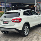 Mercedes-Benz GLA 200 Style 1.6 TB 16V/Flex Aut. 2017 Gasolina-2