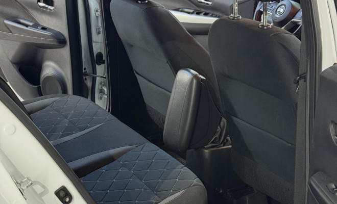 Nissan KICKS SV 1.6 16V FlexStar 5p Aut. 2018 Flex-5