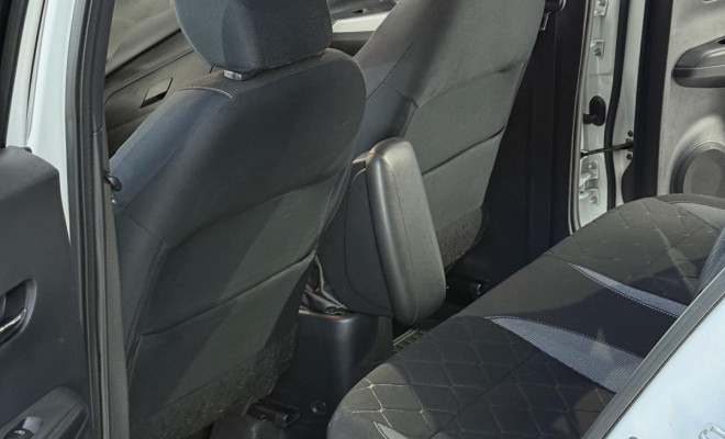 Nissan KICKS SV 1.6 16V FlexStar 5p Aut. 2018 Flex-3